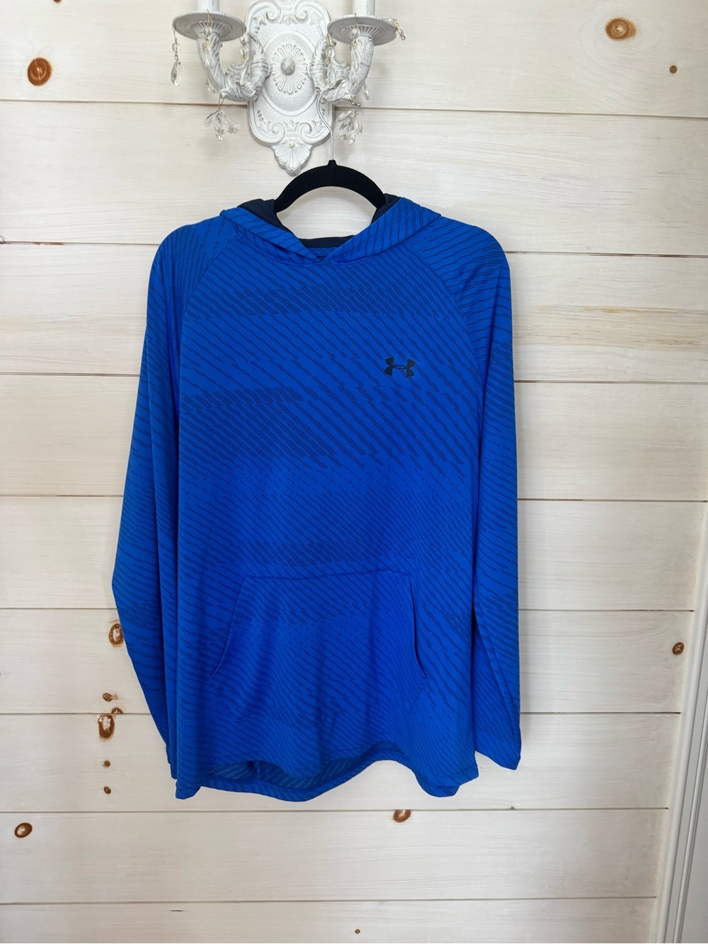 Under Armour Blue Men's Lightweight Crewneck Hooded Pullover